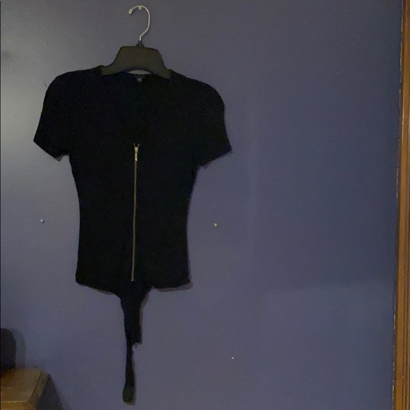 Black tee body suit - Picture 1 of 3